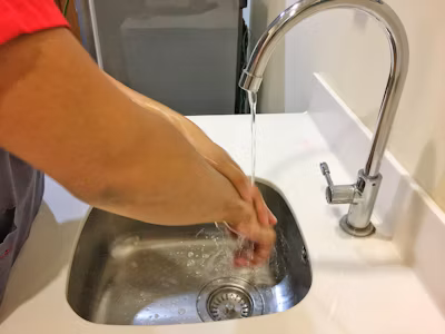 حوض بالرياض ="alt